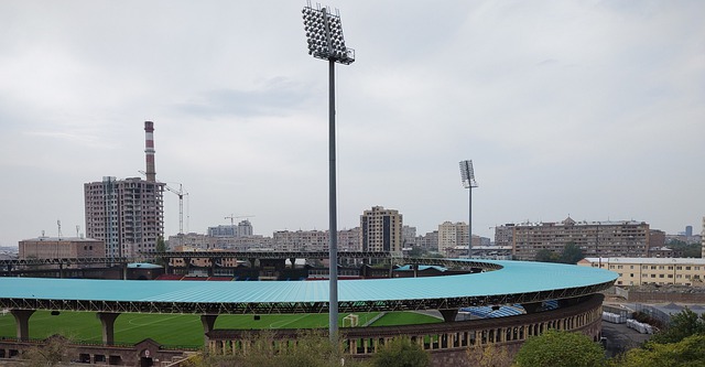 做出换帅决 做出换帅决