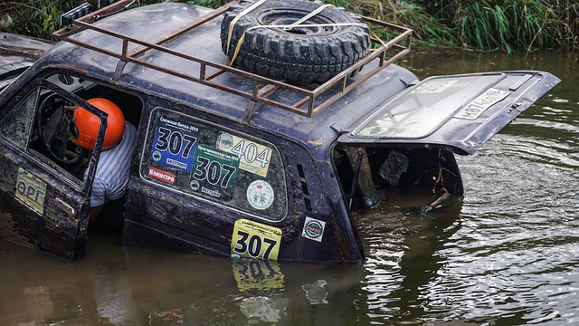 提布朗尼越 提布朗尼越